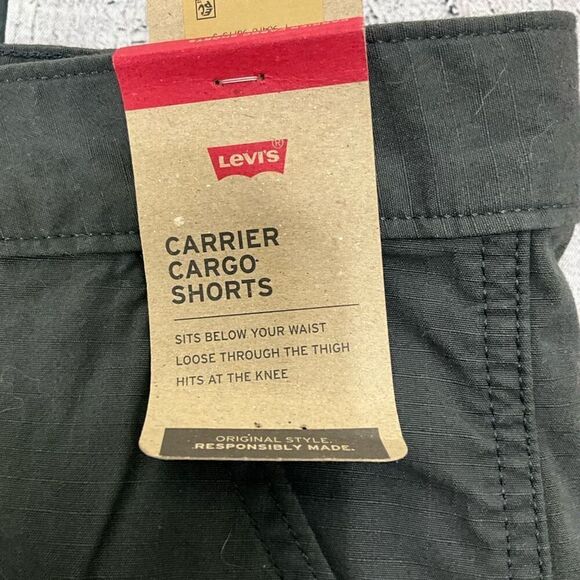 LEVI’S Carrier Cargo Shorts - Picture 3 of 6